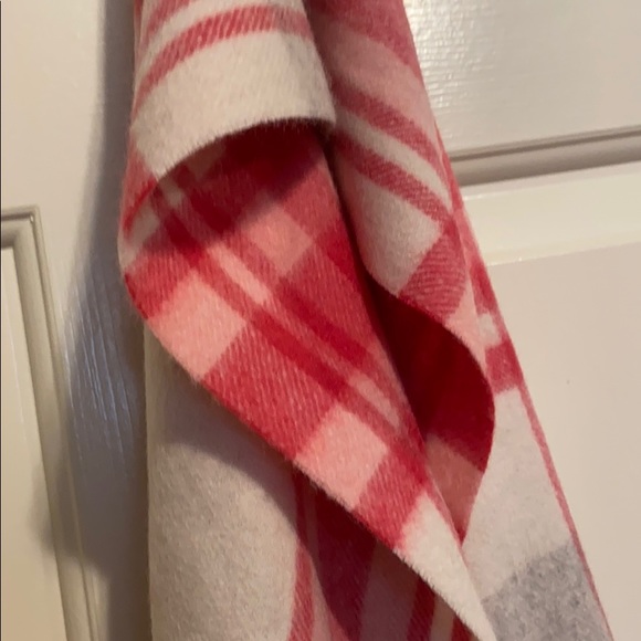 Cashmere scarf - Picture 3 of 4